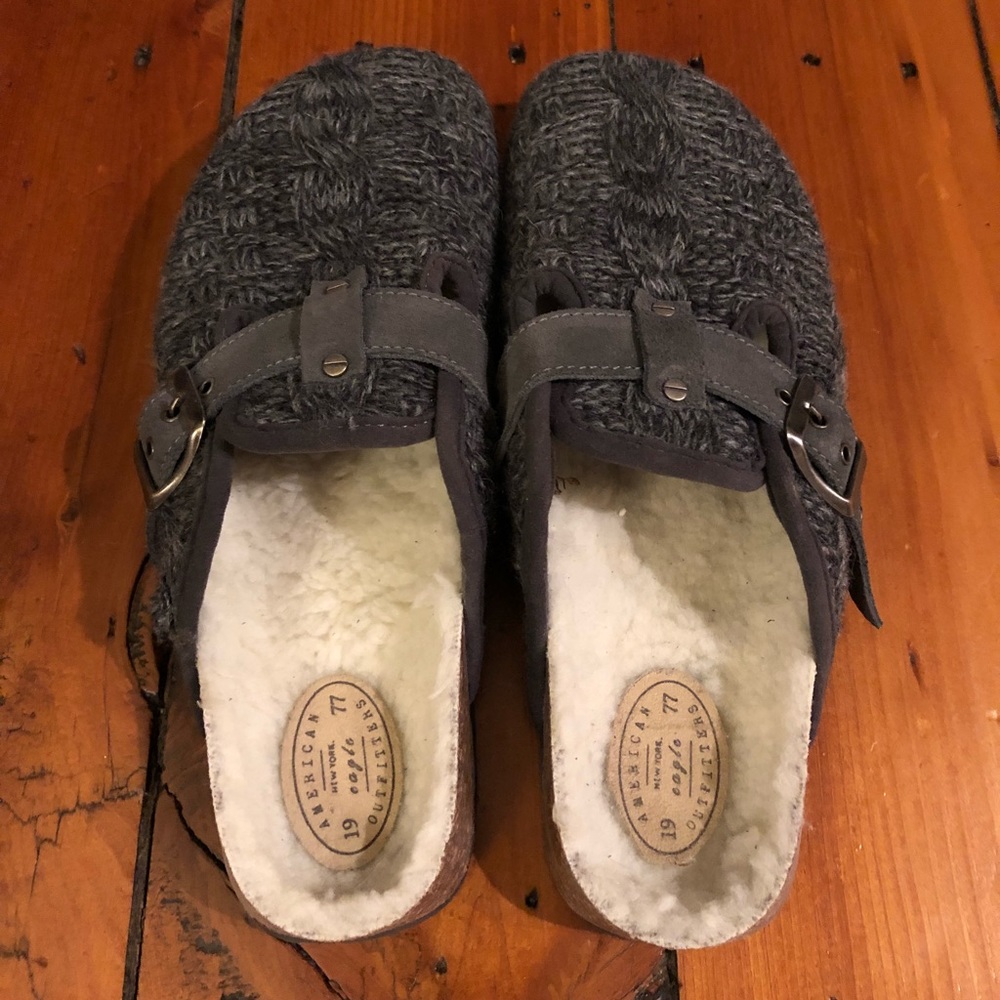 American Eagle Sweater Clogs RARE